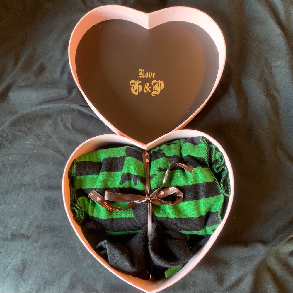 Juicy scarf and gloves set